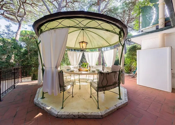 Villa Azalea Castagneto Carducci